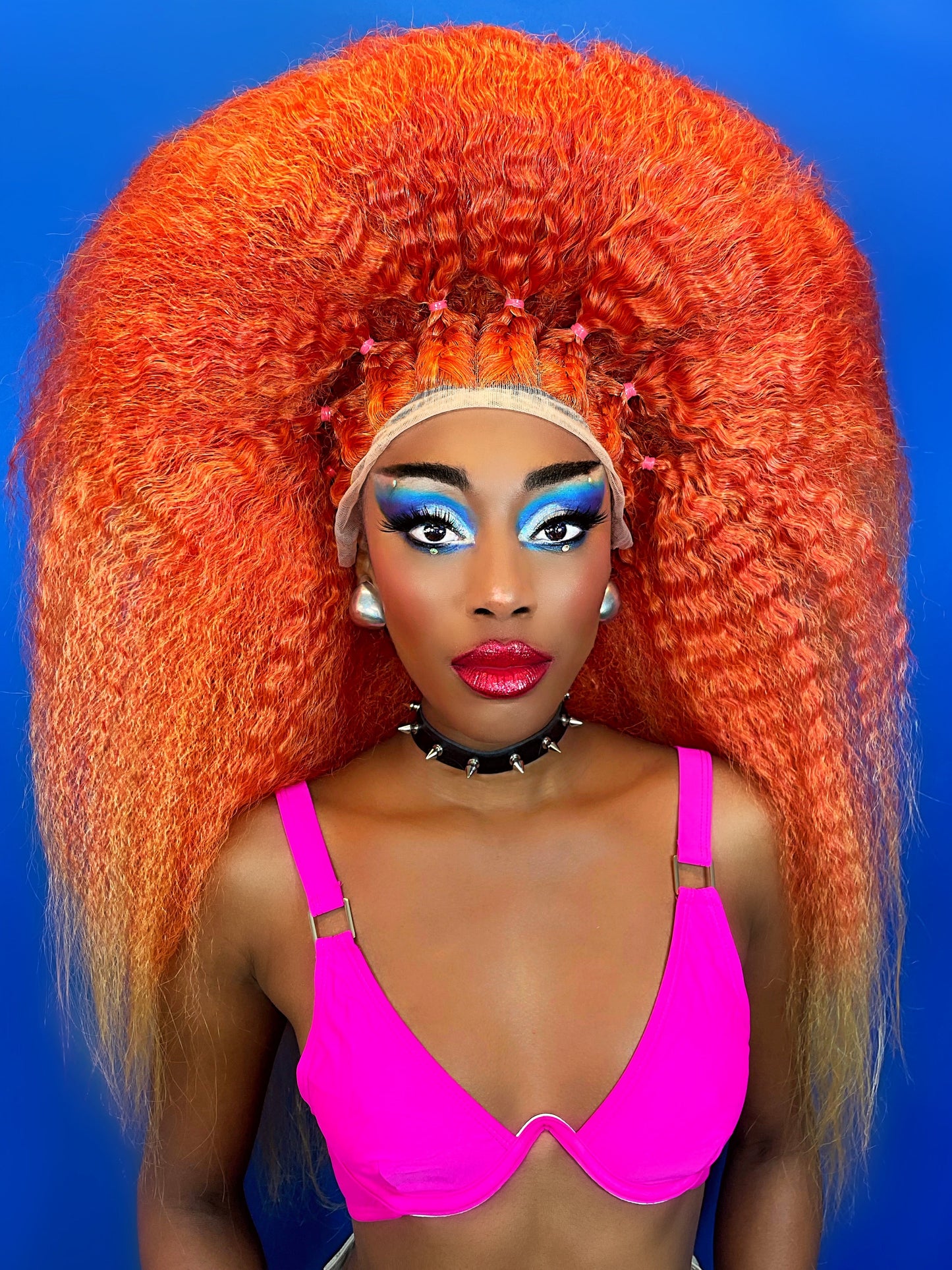 Huge Crimp with Statement Plaits