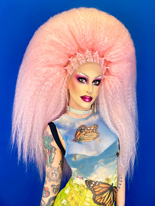 Huge Crimp with Statement Plaits